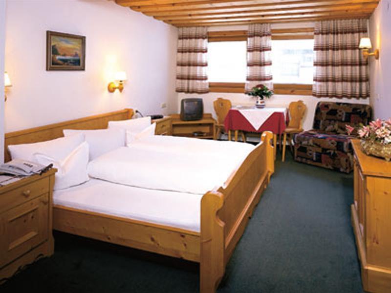 Hotel Tirolerhof Санкт Антон ам Арлберг Екстериор снимка